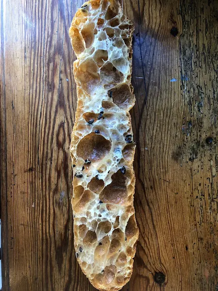 La Subirana, Pan de verdad (TIENDA)
