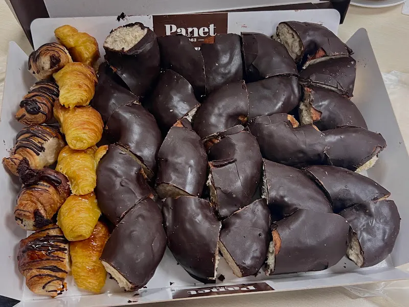 Panet Doctor Reig - Forn de Pa, Pastisseria i Cafeteria