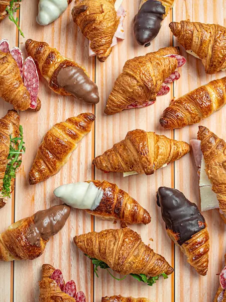 Tentaciones Obrador – Tartas de queso y postres para hostelería - Pastelería en Viladecans - foto 2