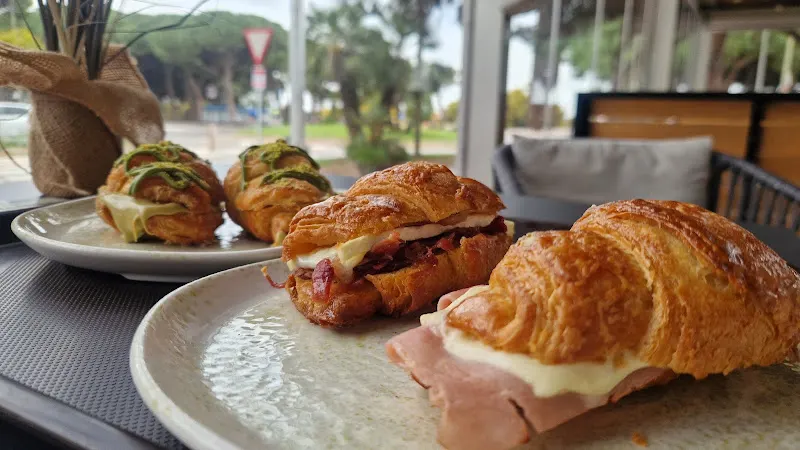 Panet Canal Olímpic - Forn de Pa, Pastisseria i Cafeteria