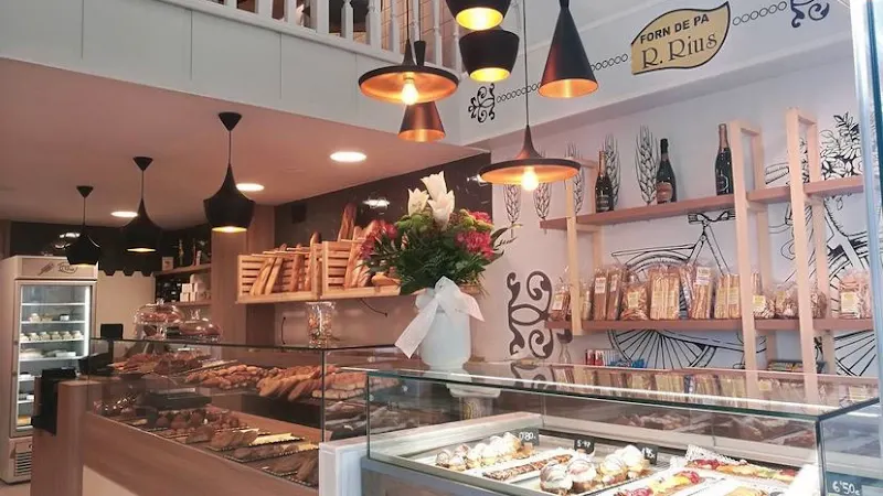 Forn de pa R.RIUS - Panadería en Granollers - foto 2