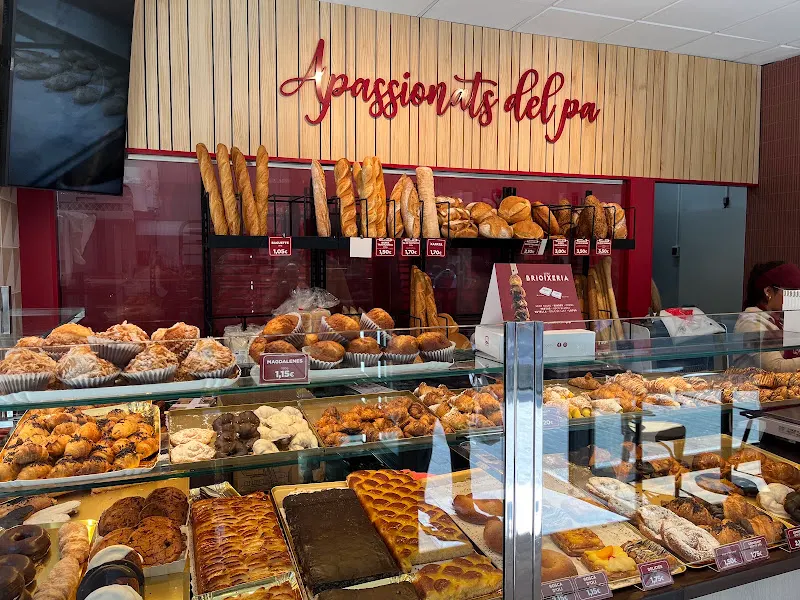 Forn tradicional Valero - Panadería en Cerdanyola del Vallès - foto 2