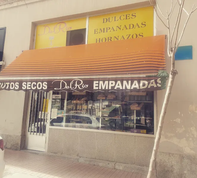 Empanadas Del Rio - Tienda de alimentación en Ávila - foto 2