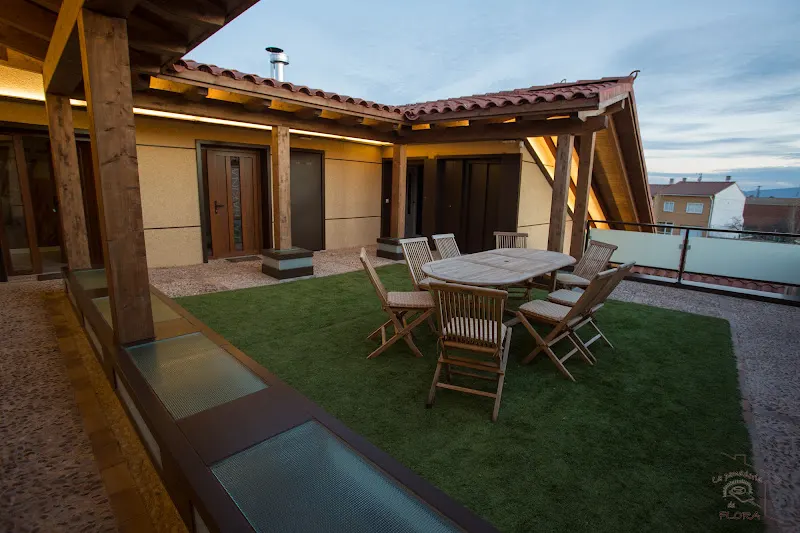 Apartamentos Turísticos "La Panadería de Flora" - Casa rural en Martiherrero - foto 2