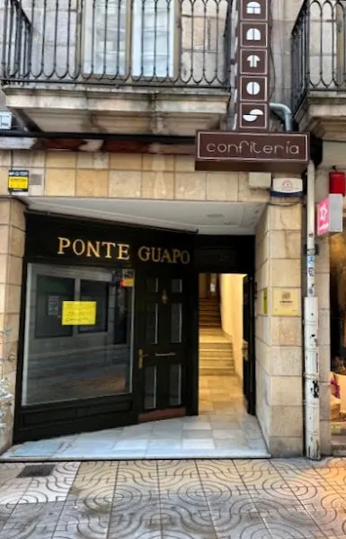 Confitería Santos-Obrador - Pastelería en Torrelavega - foto 2