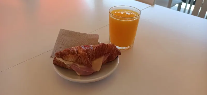 Panificadora Los Sánchez - Panadería en Santa Lucia de Tirajana - foto 2