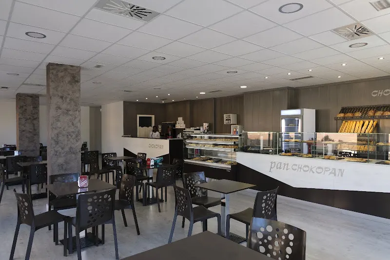 Panadería y repostería CHOKOPAN - Panadería en Huesca - foto 2