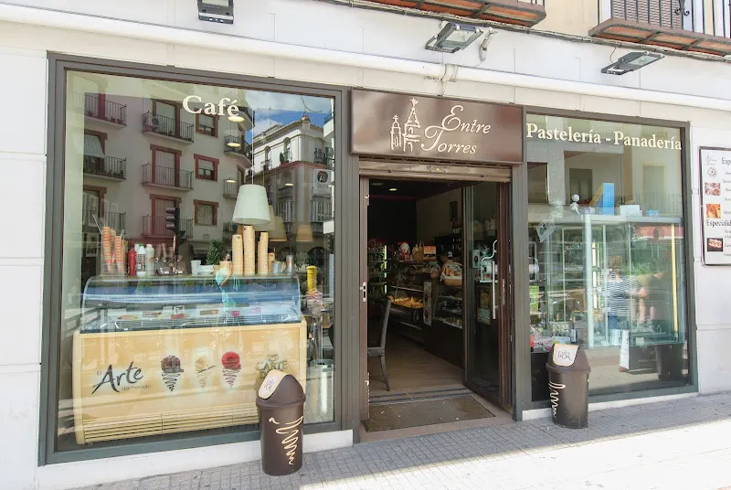 Pastelería Cafetería Entre Torres - Antequera