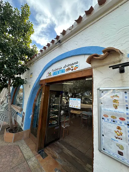La Guitarra- Pastelería Argentina - Pastelería en Denia - foto 2