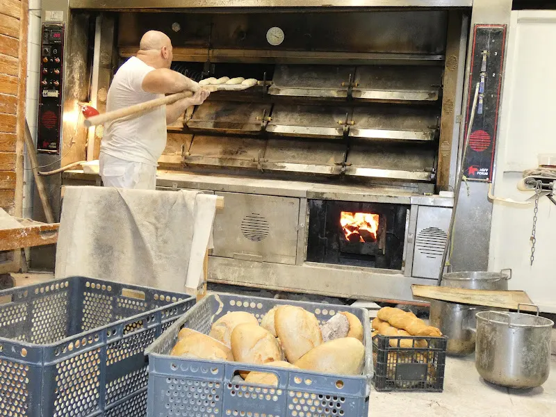 El bon pa - Panadería en Figueres - foto 2