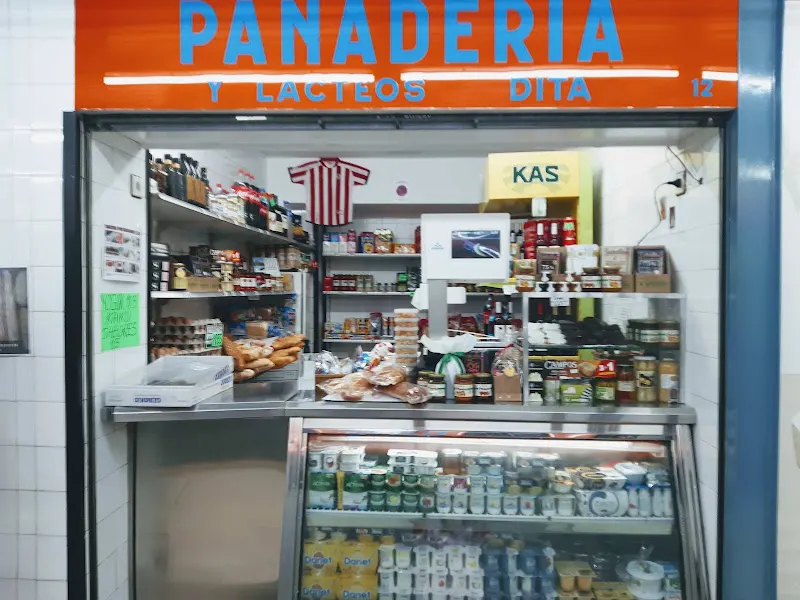 Panadería Dita - Chocolates - Miel y Mermeladas - Panadería en Basauri - foto 2