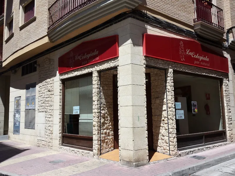 La Colegiala - Panadería en Alcantarilla - foto 2
