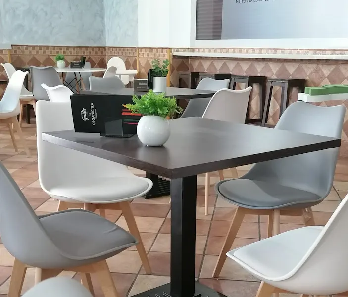 Panadería y Cafetería El Maná - Tres Cantos