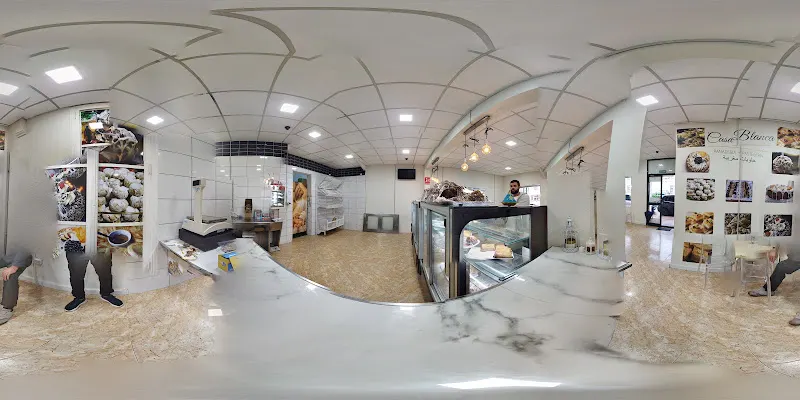 Panaderia y pasteleria Casa Blanca