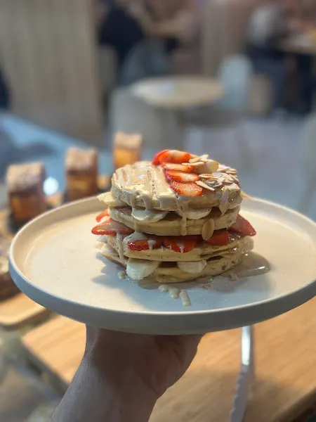 Al-Wiam Coffee & Bakery - Vic