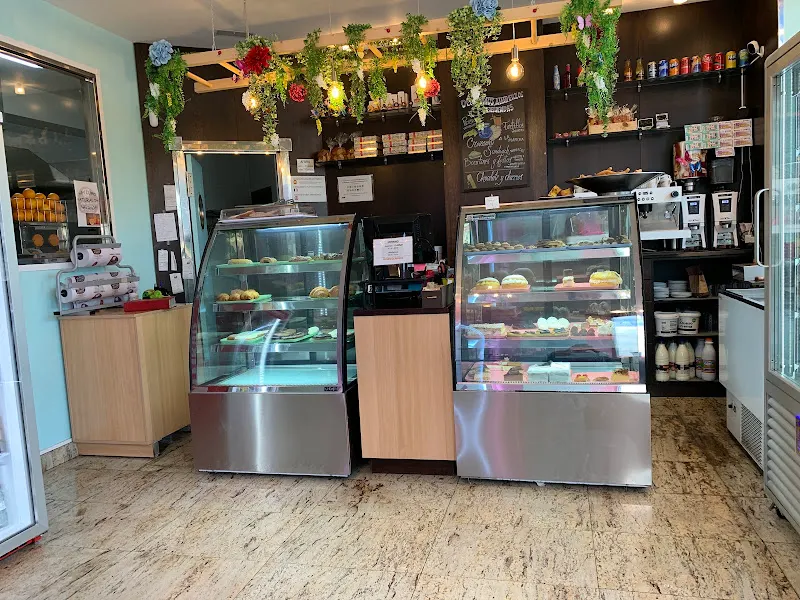 Dulces Duero 2 - Pastelería en Soria - foto 2
