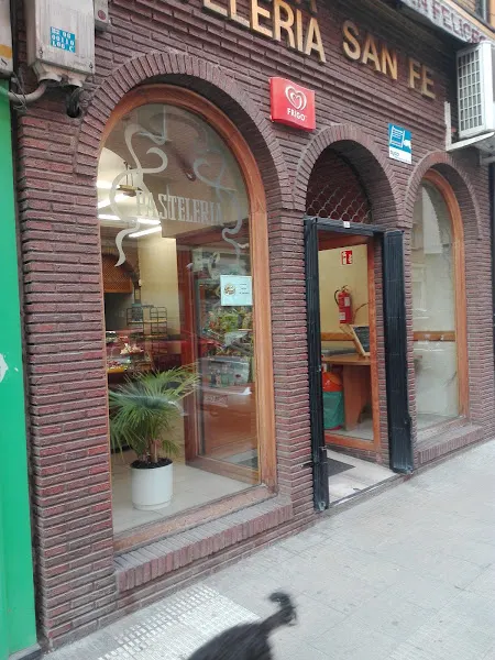 San Felices Panadería y Pastelería - Panadería en Miranda de Ebro - foto 2