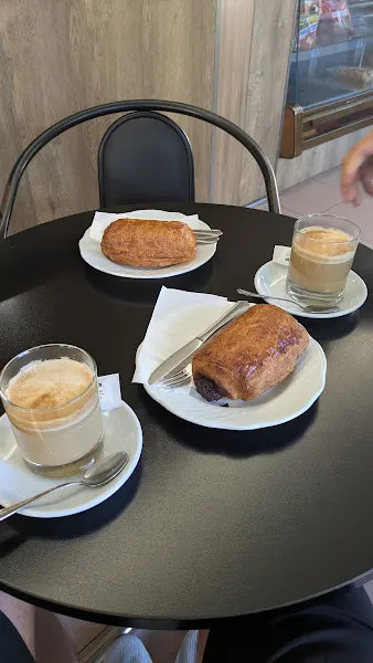 Cafeteria Pasteleria Trebe - Errenteria