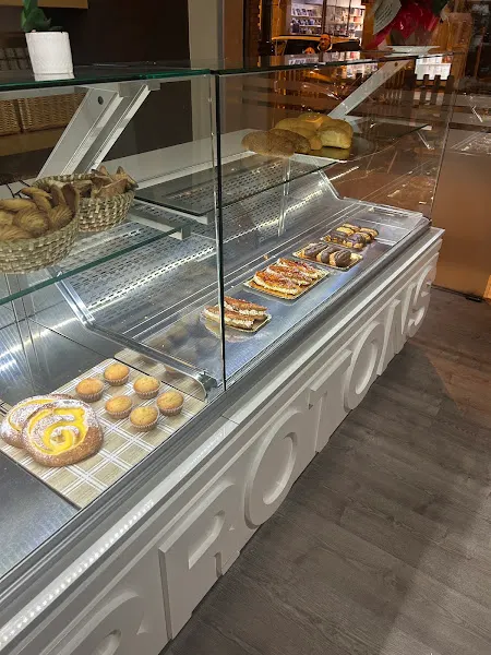 Casa Brotons - Panadería en Ontinyent - foto 2