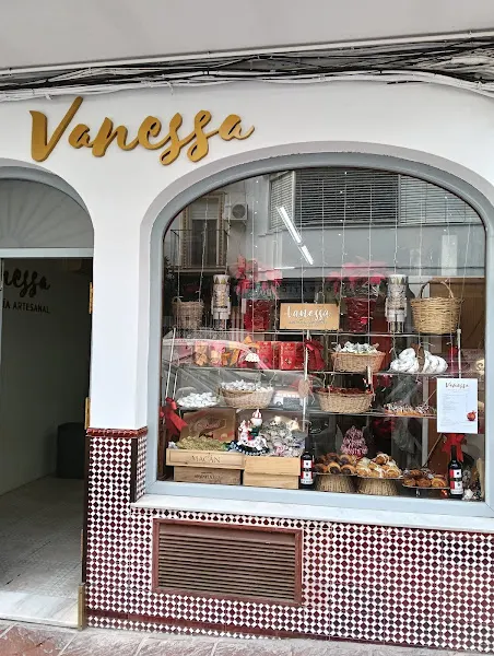 Confitería Vanessa - Pastelería en Ronda - foto 2