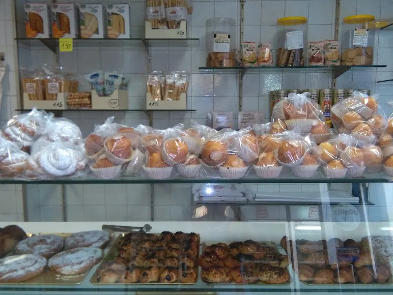 Panaderia Rosa "Forn de Pa" - Panadería en Vendrell (El) - foto 2
