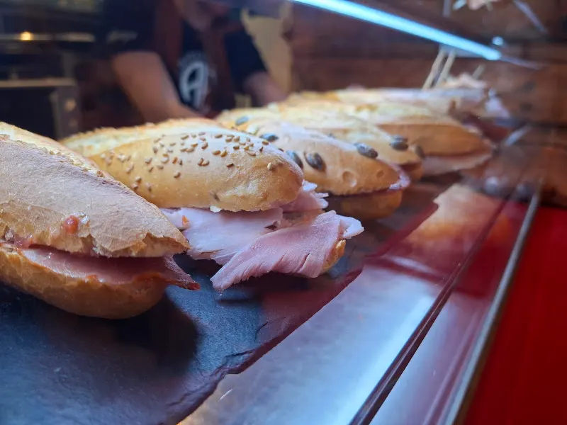 Paco's - Forn de pa Alqueza, menjar per emportar, cafeteria - Tortosa
