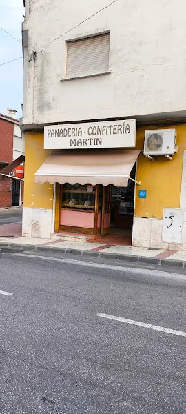 Panadería-Confitería Martín - Panadería en Málaga - foto 2