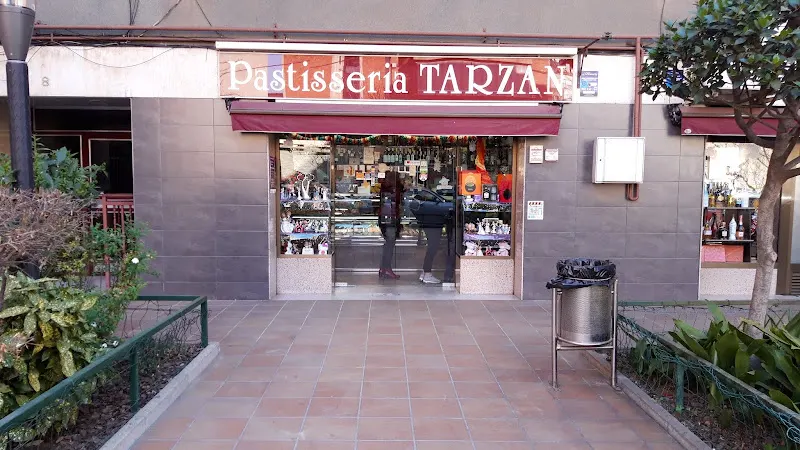 Pastisseria Tarzan - Pastelería en Montcada i Reixac - foto 2