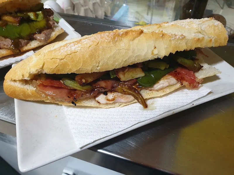Cafeteria Pastisseria Verge de la Salut