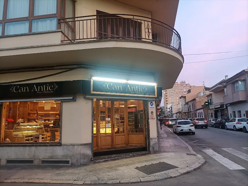 Can Antic - Panadería en Inca - foto 2