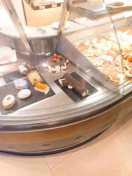 INPAN es Blat Terrassa - Panadería en Ciutadella de Menorca - foto 2