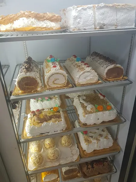 El Parquet "Panadería y Bollería" - Panadería en Crevillent - foto 2