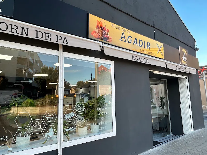 Panadería Agadir - Panadería en Valls - foto 2