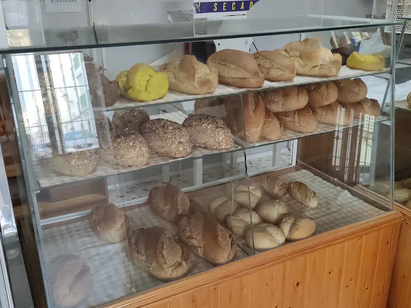 Tahona Secade - Panadería en Barbate - foto 2