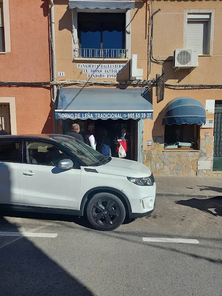 Panaderia Ballesteros - Panadería en Alicante - foto 2