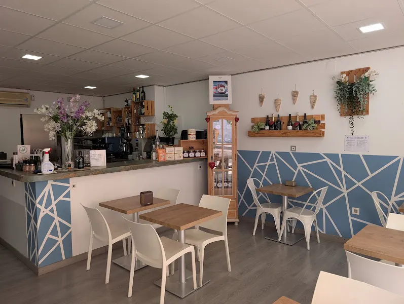 Cafetería Pastelería TIRAMISU - Nerja