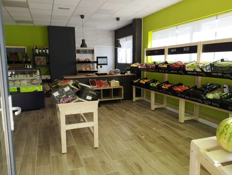 FLOR Y NATA (fruta, pan y gourmet) - Laguna de Duero