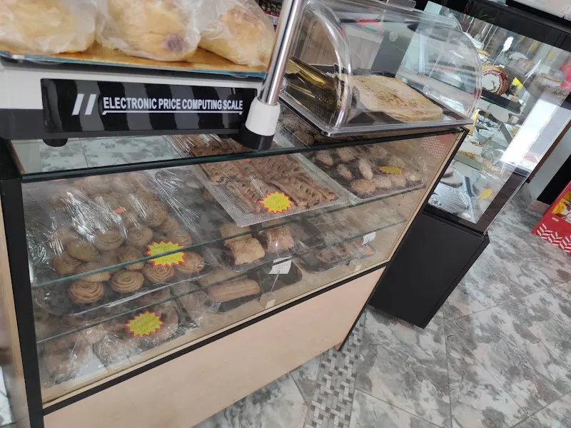 PANADERIA PASTELERIA LAS NIÑAS - Panadería en Armilla - foto 2