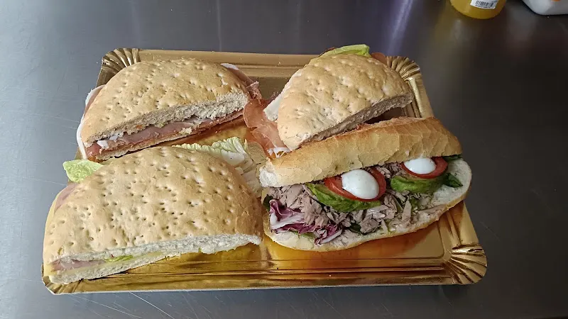 EL HORNO CELESTE - Panadería en Requena - foto 2