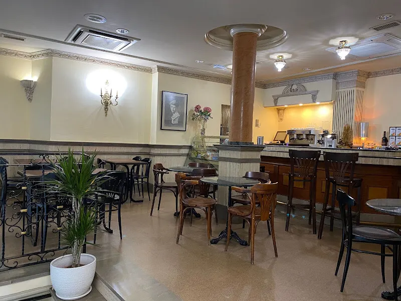 La Panadera Cafeteria - Cafetería en Maracena - foto 2