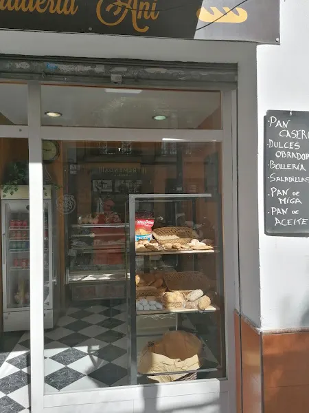 PANADERIA ANI - Panadería en Granada - foto 2
