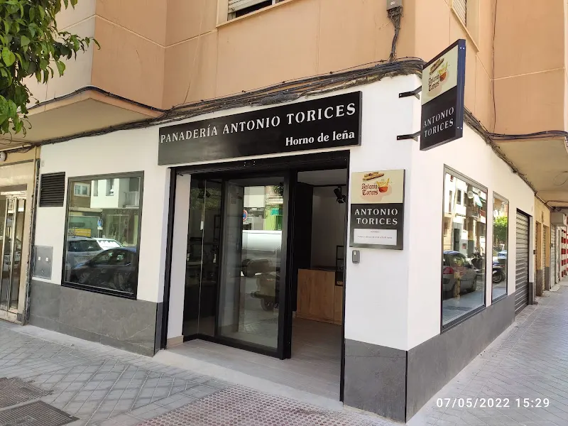 Panadería Antonio Torices - Panadería en Granada - foto 2