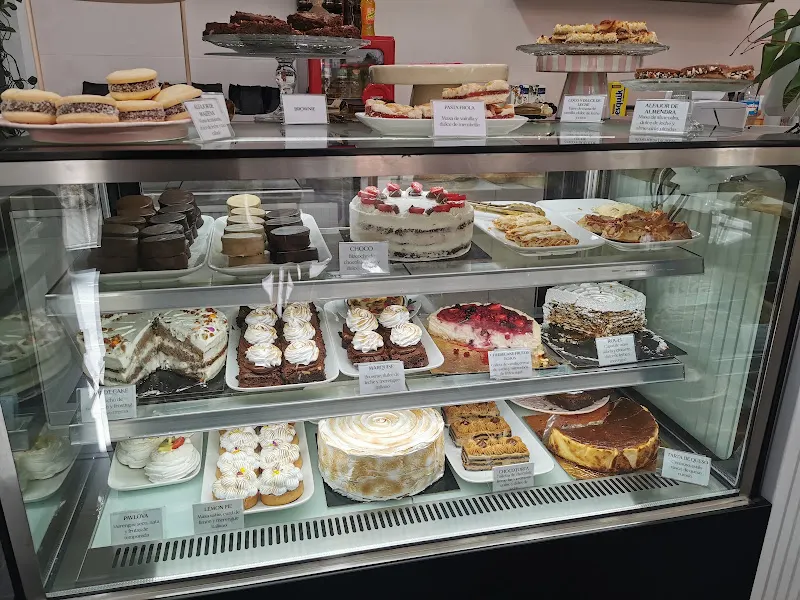 Cafuné Pastelería y Café de especialidad