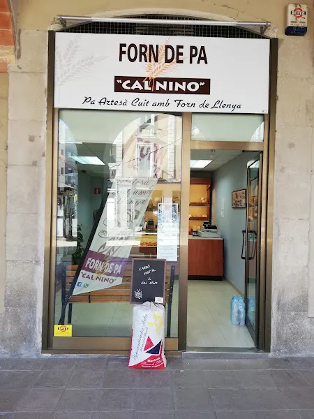 Forn De Pa "Cal Nino" - Panadería en Banyoles - foto 2
