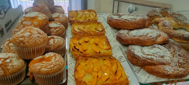 AMORI E SAPORI - Panederia-Pasteleria-Cafeteria - Panadería en Benicasim/Benicassim - foto 2