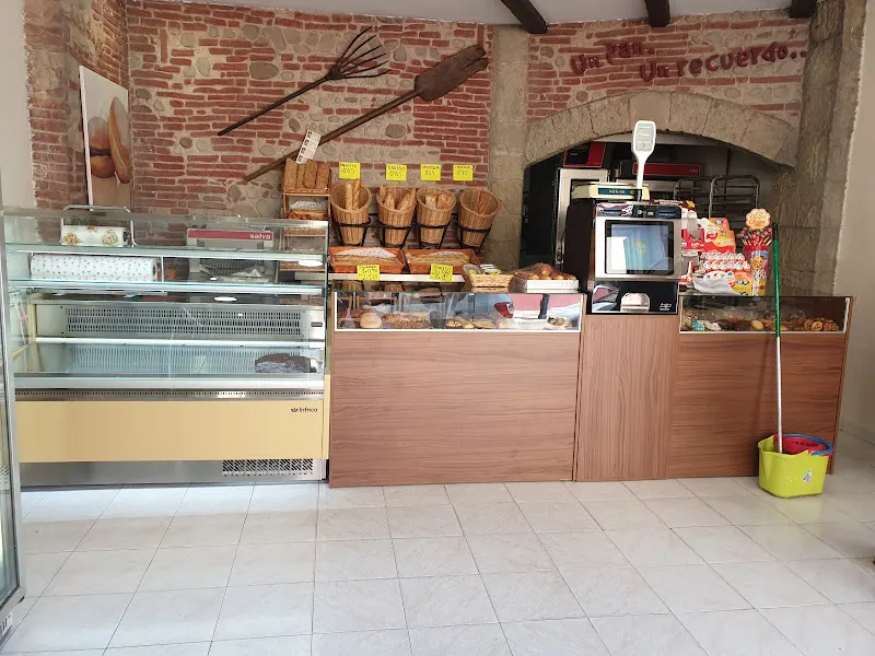 Il Pane - Panadería en Zubia (La) - foto 2