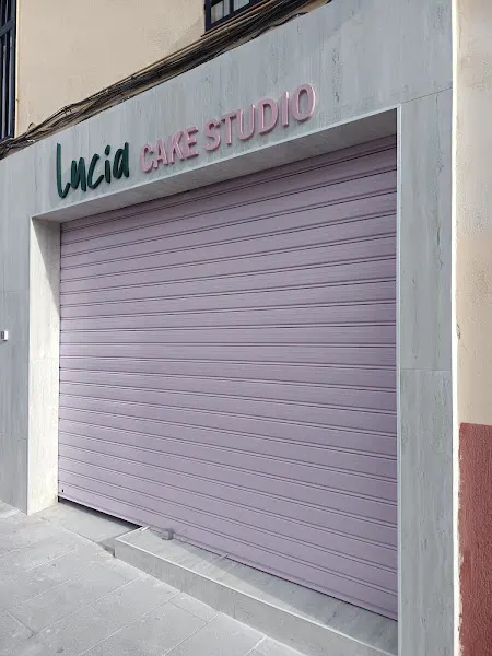 Lucia Cake Studio - Pastelería en Albolote - foto 2