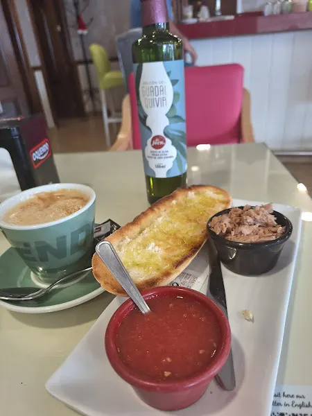 Cafetería Panadería Méndez - Baeza