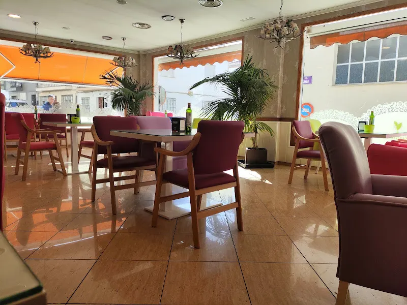 Cafetería Panadería Méndez - Cafetería en Baeza - foto 2