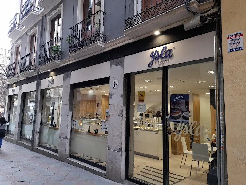 Casa Ysla Pastelería-Cafetería / Piononos - Pastelería en Granada - foto 2